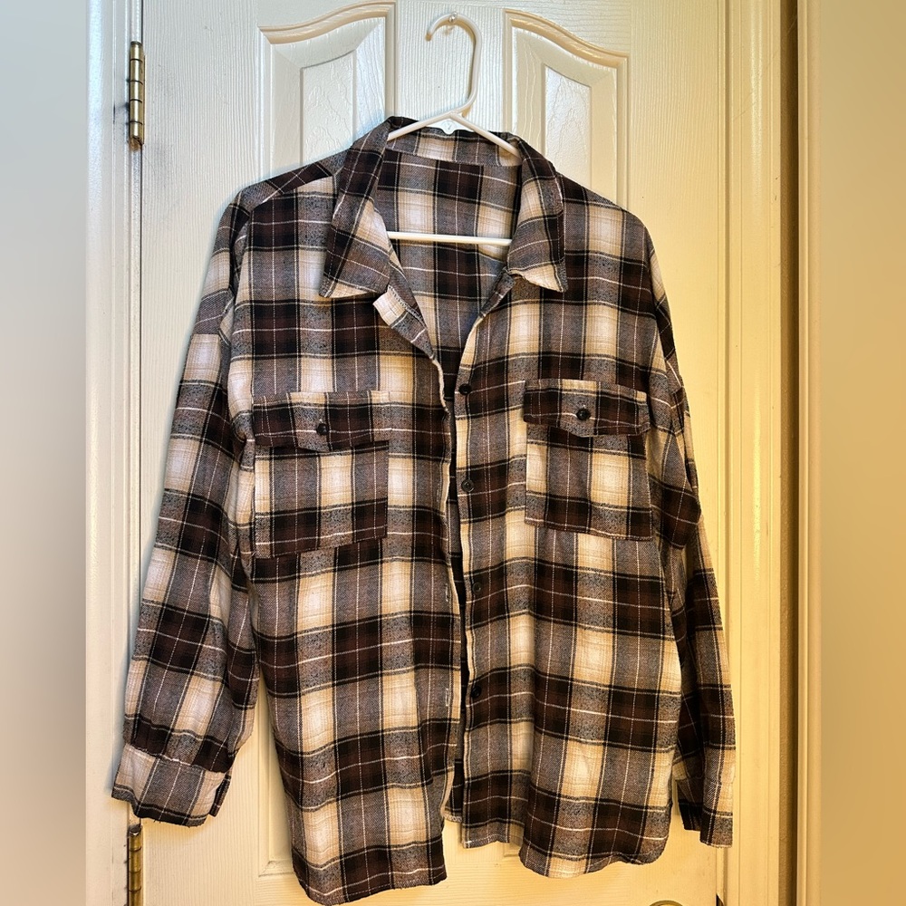 Black And Brown Patterned Flannel